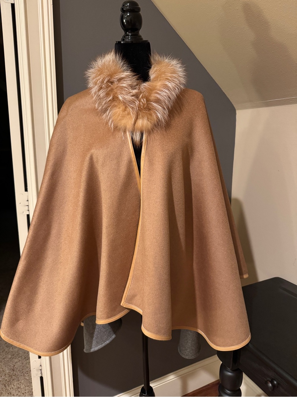 Tandio Beaver Fur Trim Cape Coat - Women